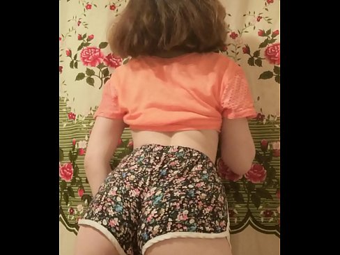 ❤️ Sexy jong baba wat haar kortbroek op kamera uittrek ❤️ Porno op af.sexygirlspics-com.ru ☑