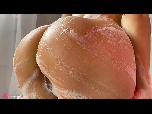 ❤️ Donkerkop masturbeer poes met vibrator tot intense orgasme in stort ❤️ Porno op af.sexygirlspics-com.ru ☑